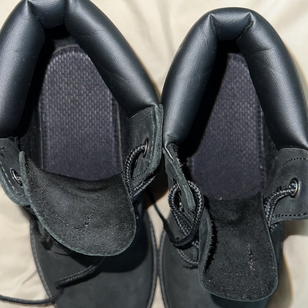 Timberlands - Picture 6 of 7